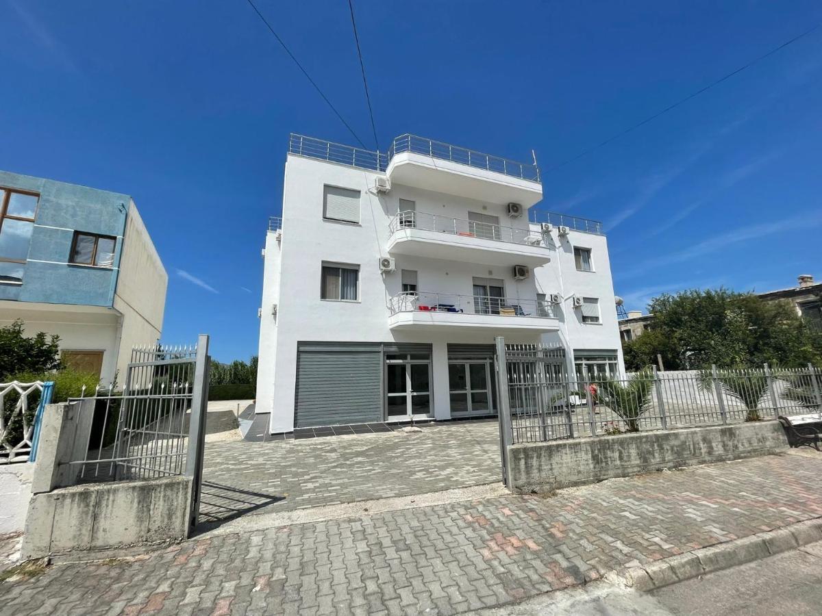 Orikum Apartments Exterior photo